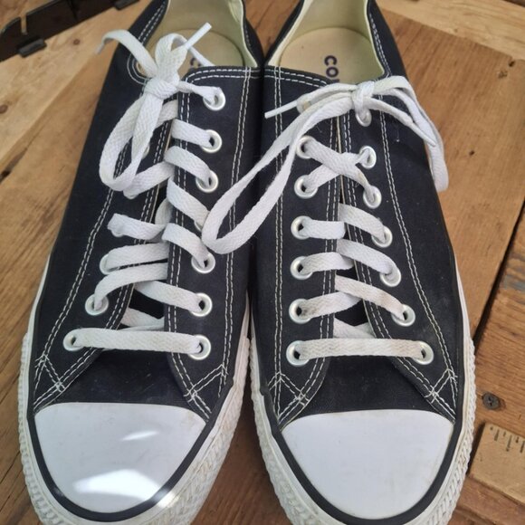 Converse Shoes - Picture 7 of 7